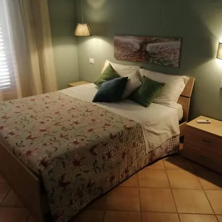 Casa Vacanze Baia Di Guidaloca بيت للعطل