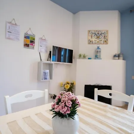 بيت للعطل Casa Vacanze Baia Di Guidaloca *