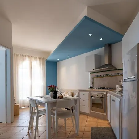 Casa Vacanze Baia Di Guidaloca بيت للعطل