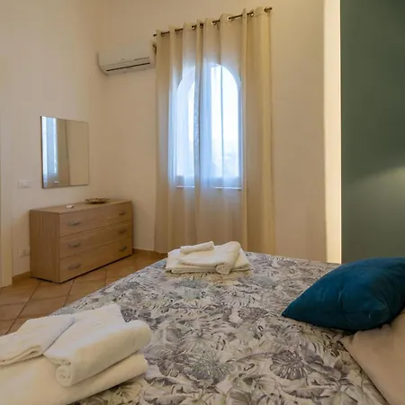 بيت للعطل Casa Vacanze Baia Di Guidaloca