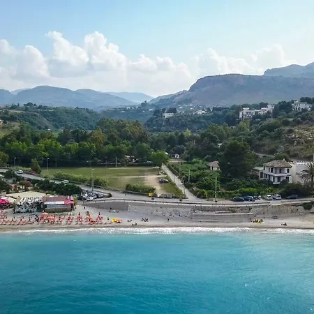 Casa Vacanze Baia Di Guidaloca *