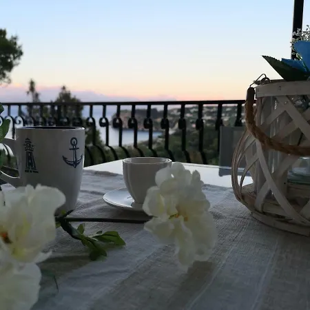 Holiday home Casa Vacanze Baia Di Guidaloca