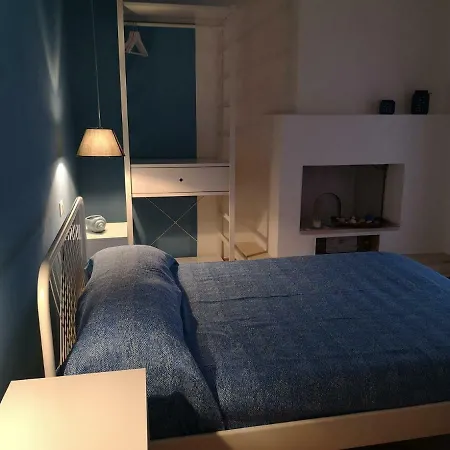 Casa Vacanze Baia Di Guidaloca بيت للعطل كاستيلاّماري ديل غو